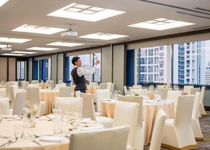 Crowne Plaza Lumpini Park By Ihg 5*