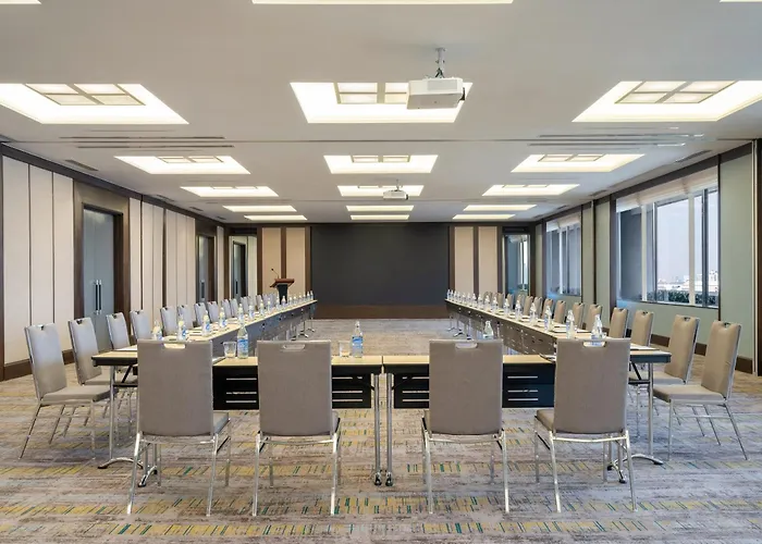 Hotel Crowne Plaza Lumpini Park By Ihg 5*