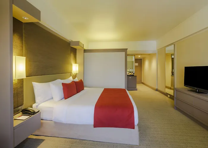 Crowne Plaza Lumpini Park By Ihg Bangkok