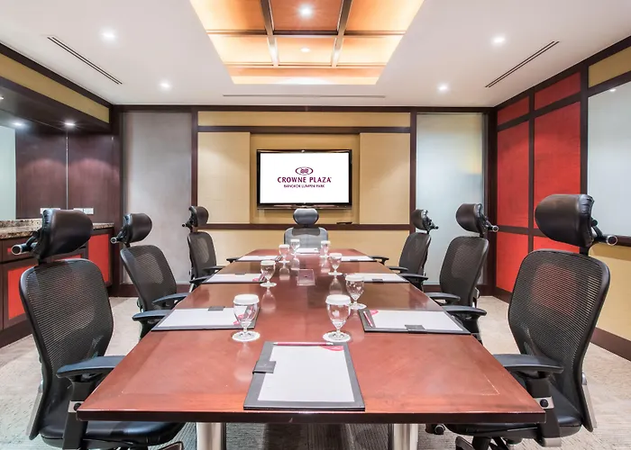 Crowne Plaza Lumpini Park By Ihg Hotel Bangkok