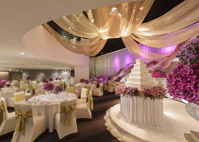Crowne Plaza Lumpini Park By Ihg Hotel
