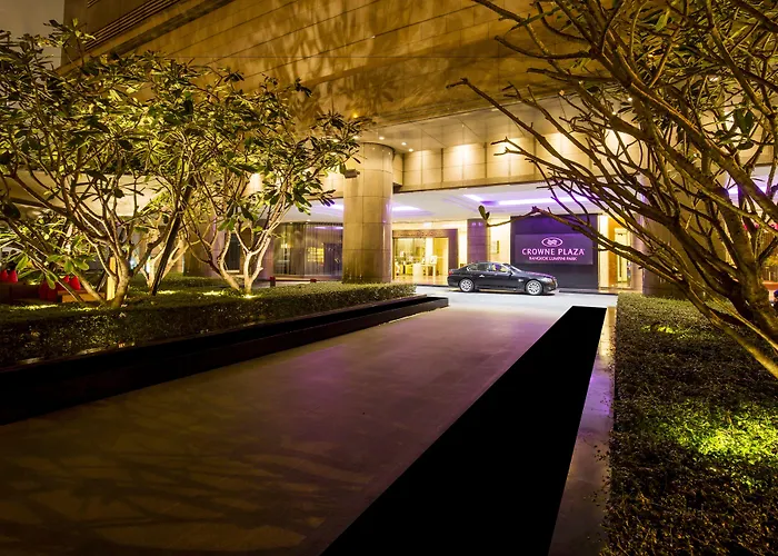 Crowne Plaza Lumpini Park By Ihg 5*